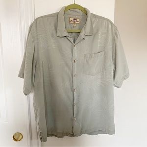 Jamaica Jaxx 100% Silk Men’s Medium Sage Green Leaf Print Button Down Shirt